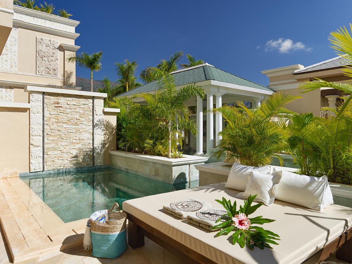 Royal River, Luxury Hotel - Adults Only أذيخي المظهر الخارجي الصورة