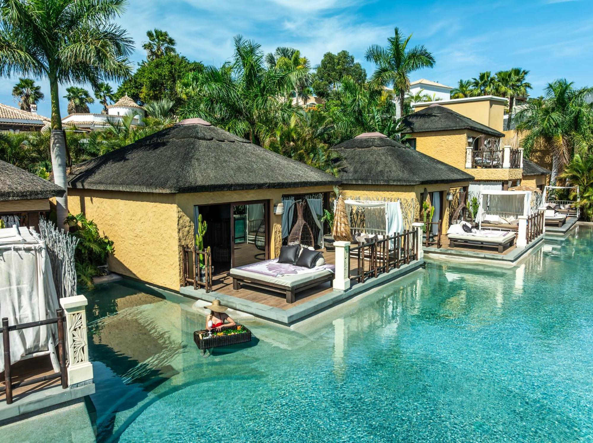 Royal River, Luxury Hotel - Adults Only أذيخي المظهر الخارجي الصورة
