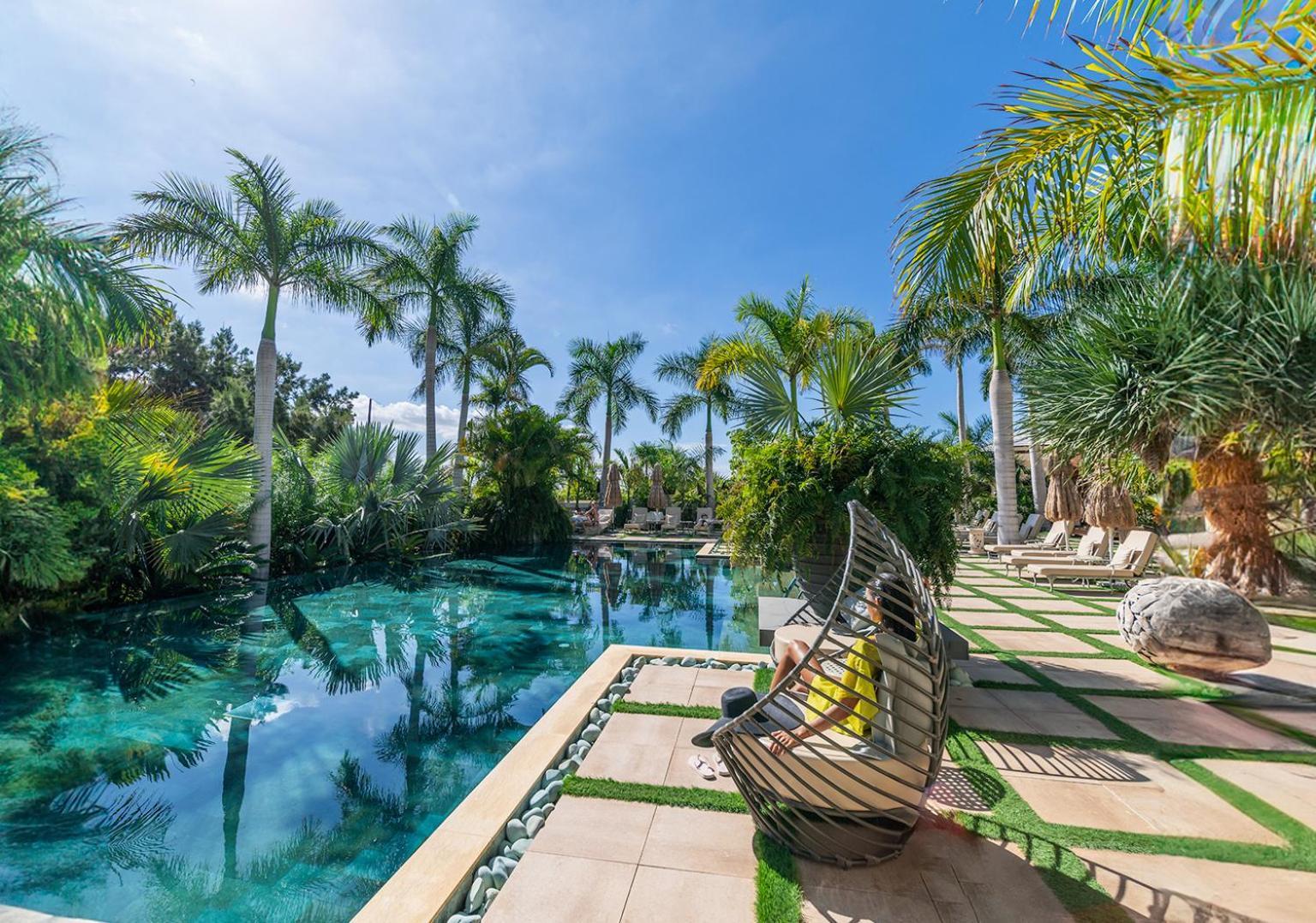 Royal River, Luxury Hotel - Adults Only أذيخي المظهر الخارجي الصورة